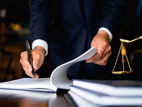 بابک صمندری