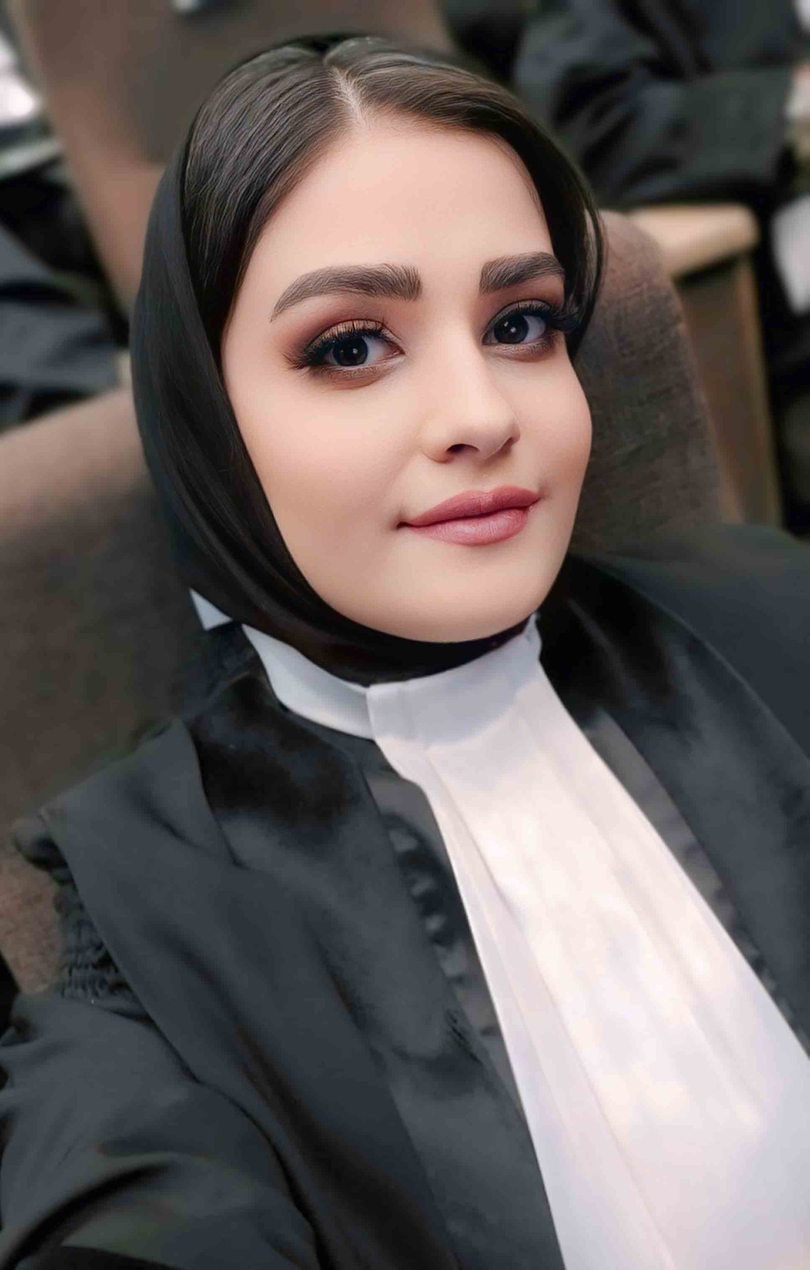 نرگس رشیدی وکیل تبریز