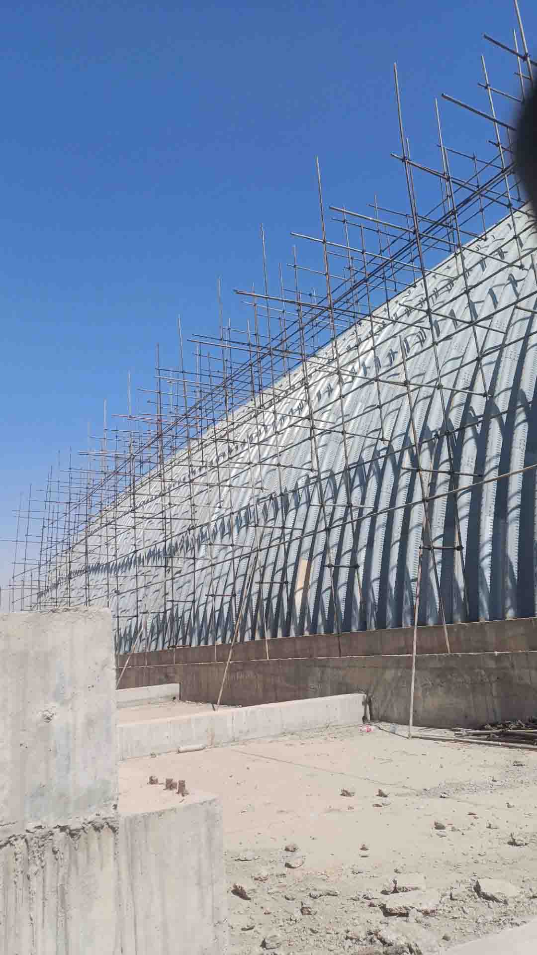 عکس چهارم اجرای داربست فلزی در تهران